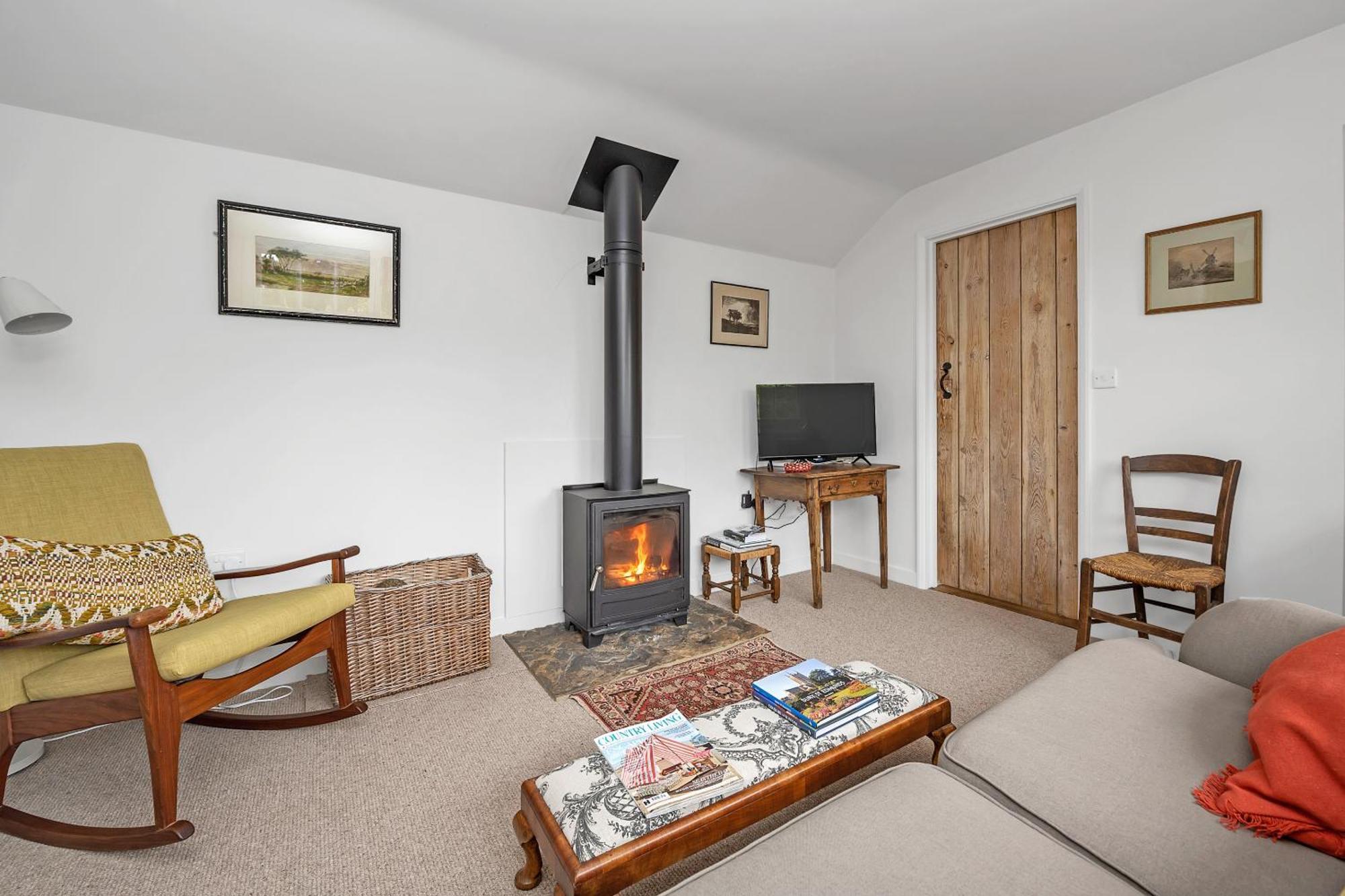 The Red Shed Entire For 2 Private Garden And Parking 2 Miles From Bury St Edmunds * Whepstead